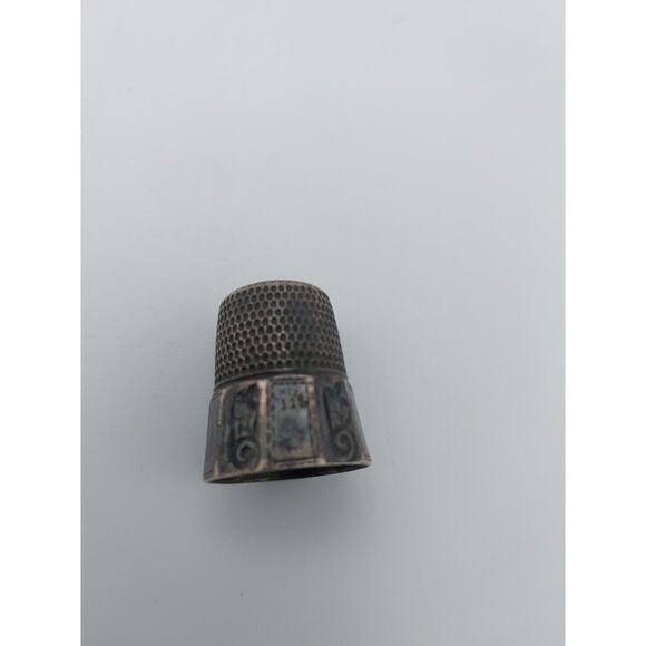 Antique Sterling Silver Thimble Engraved Panels NO HOLES 11 - Picture 5 of 5